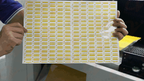 FPC激光切割機圖片展示_副本.png FPC激光切割機圖片展示_副本.png