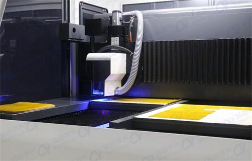 FPC雙平臺(tái)激光切割機(jī)有哪些功能特點(diǎn) FPC雙平臺(tái)激光切割機(jī)有哪些功能特點(diǎn)