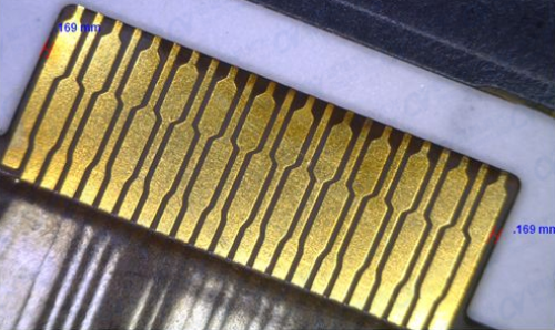 高精度FPC雙平臺(tái)激光切割效果 高精度FPC雙平臺(tái)激光切割效果